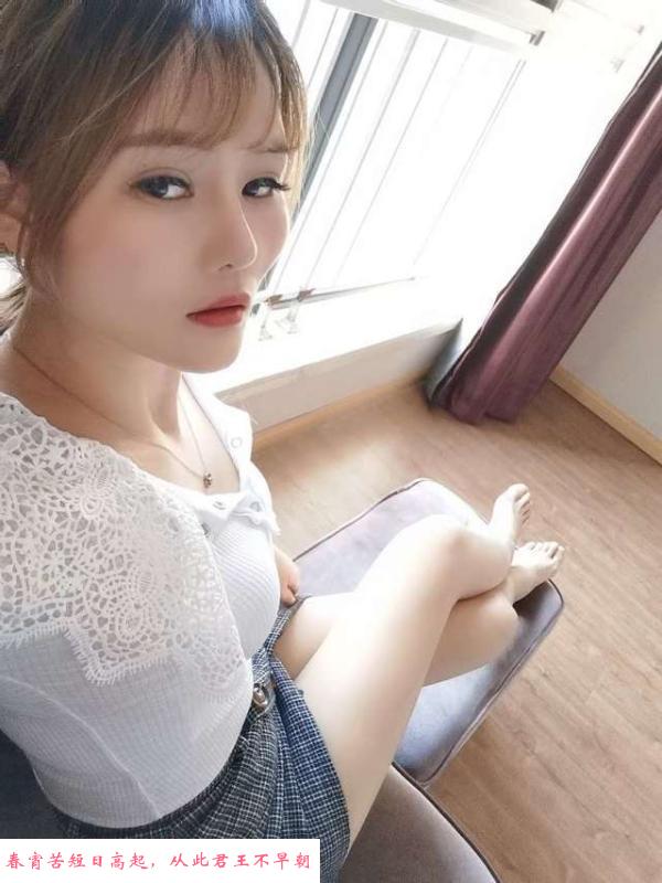 瑜伽长腿少妇 第2张