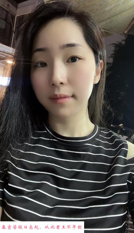 服务系美女心心 第2张