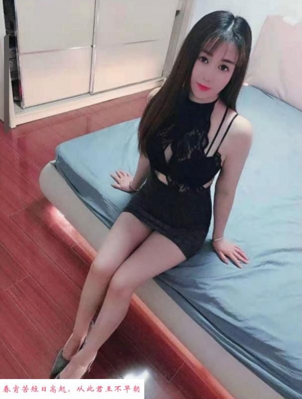 武汉性感少妇灵灵 第1张