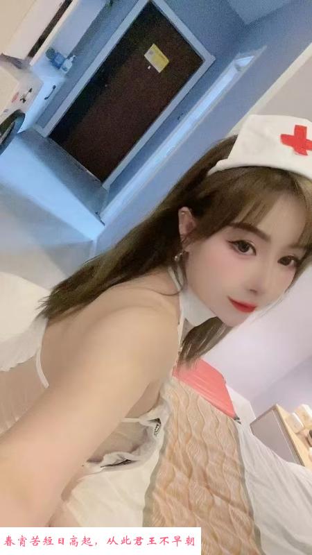 黄岛制服风骚少妇 第2张