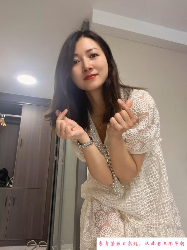 重庆骚妹子苗苗 第2张