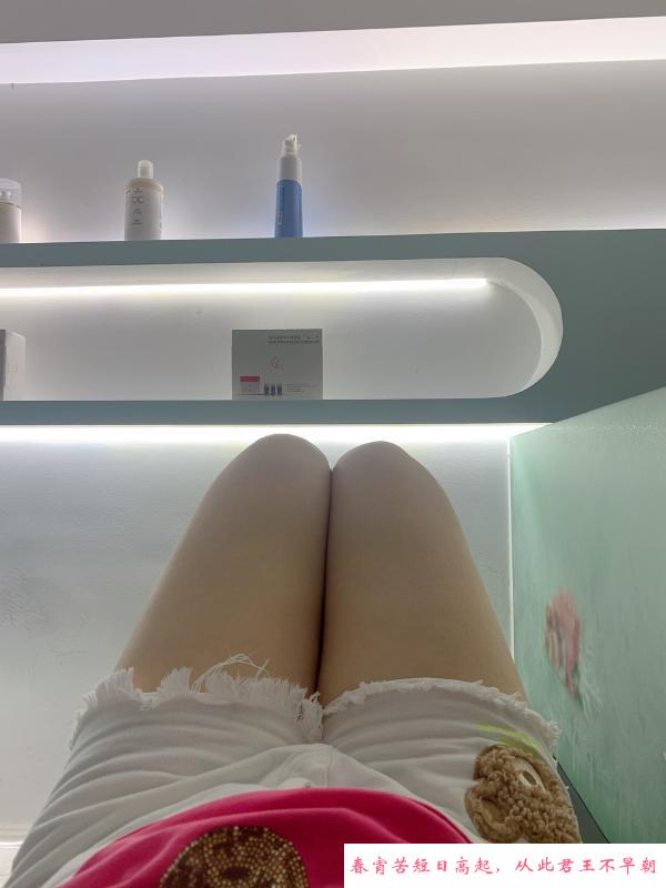 独爱胸大骚骚女 第3张