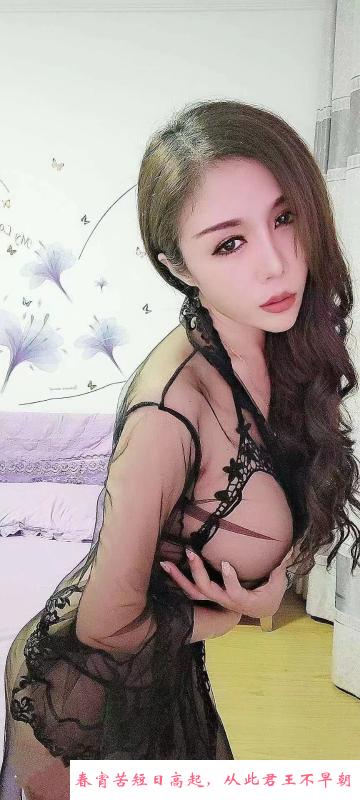 罗兰大美女 第2张