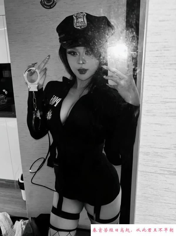 姑苏制服女王 第3张