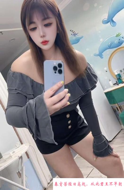 西青大胸妹 第1张