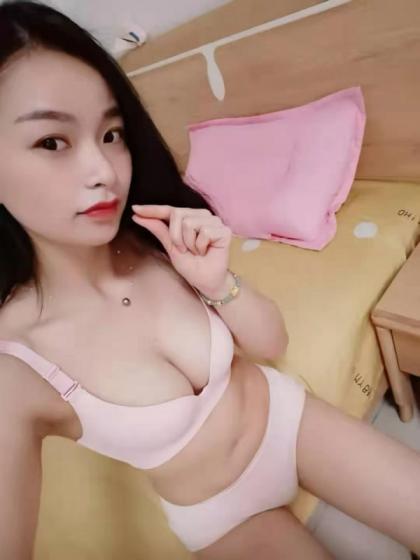 沙井长相身材完美的小姐姐 第1张