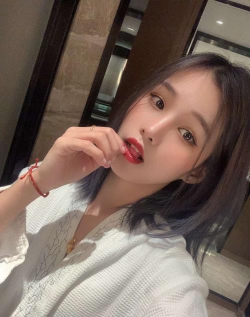 温柔性感美女服务态度很好很体贴 第1张