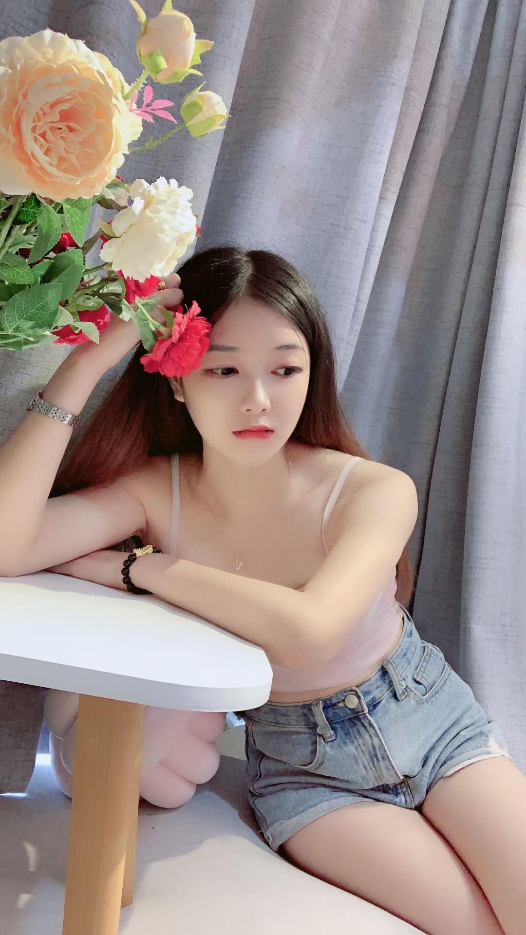 丽都小静 第2张
