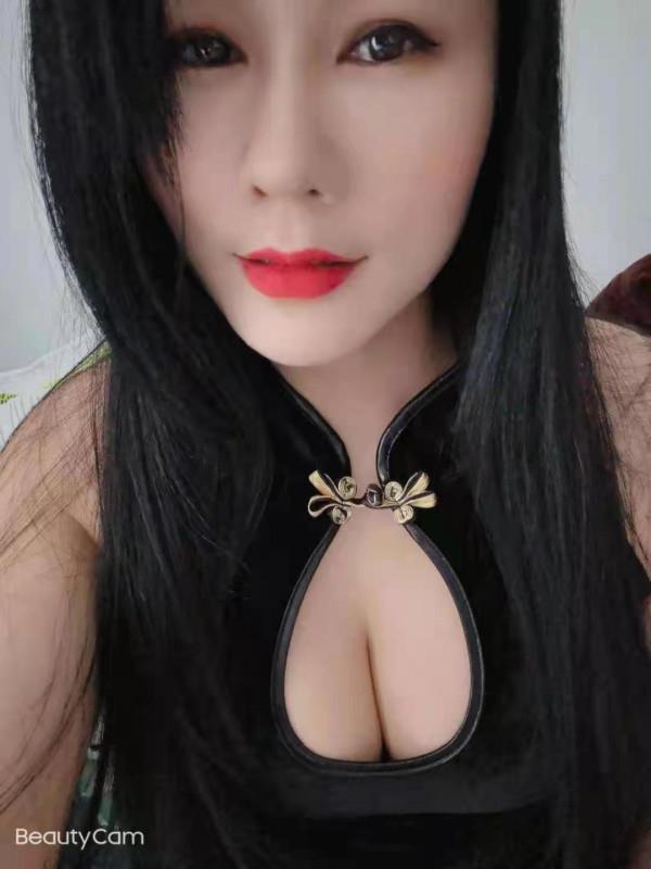 九堡大胸熟女 第1张