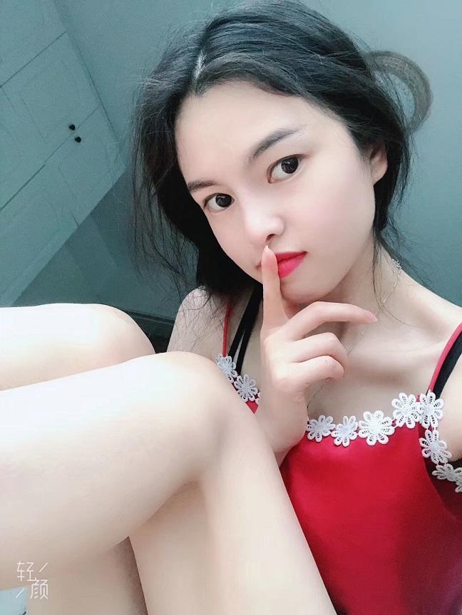 汉阳区胸大de妹子，皮肤特好，人也好看 第1张