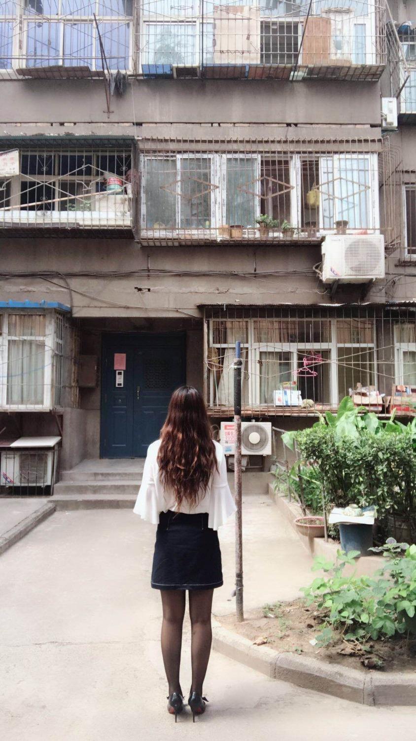 再探熟女 第3张