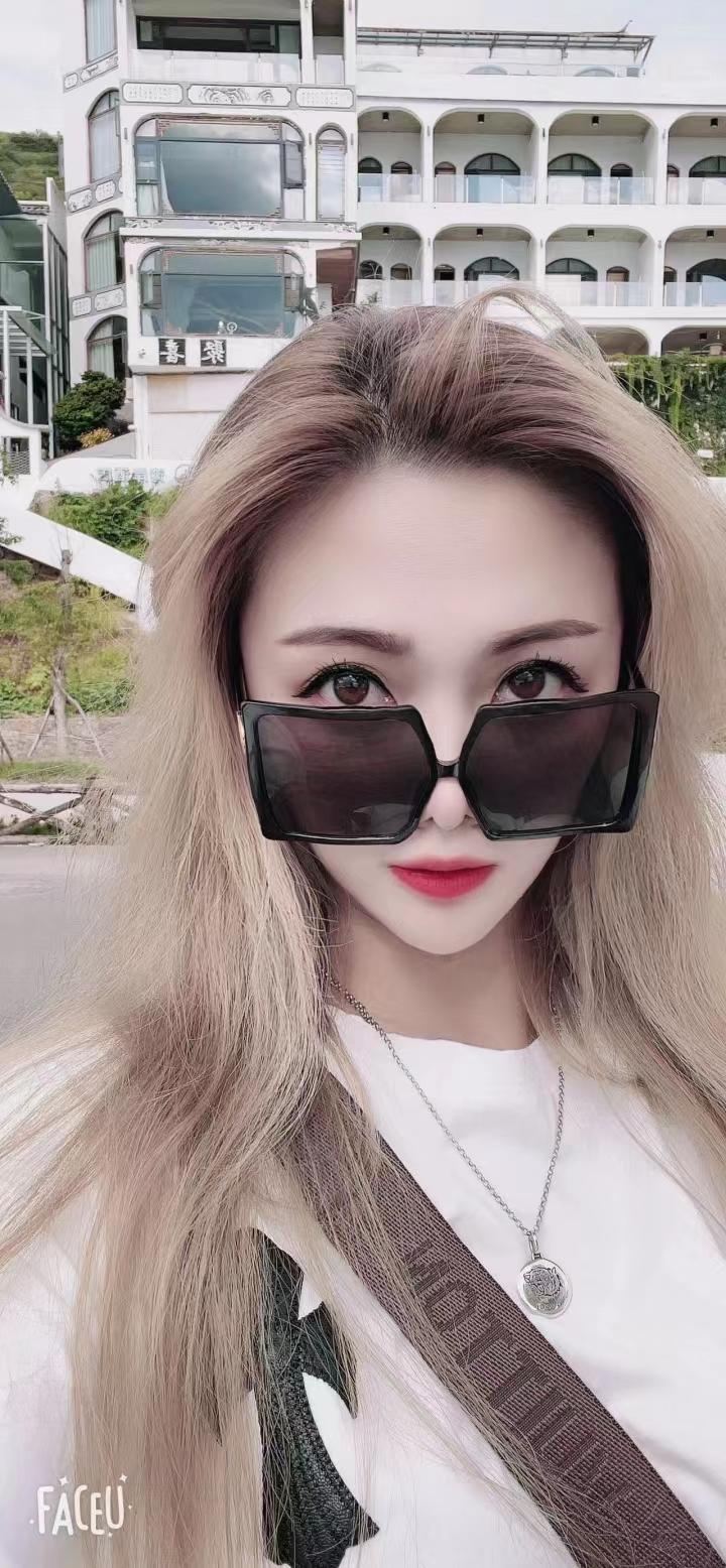 朝阳区姚家园小琪琪,性感美腿的主动小女生 第1张