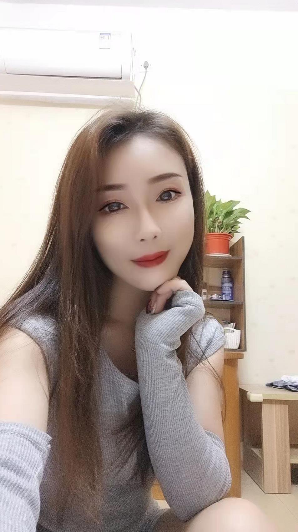 甜美清秀甜甜，练过臀，健身过的妹子 第2张