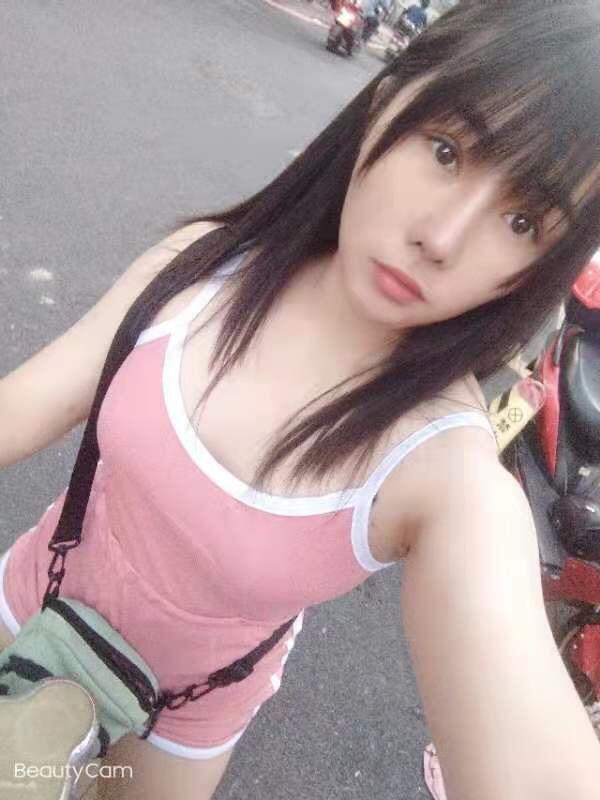 一路向西妮子，技师出身，一定要体验磨棒 第1张