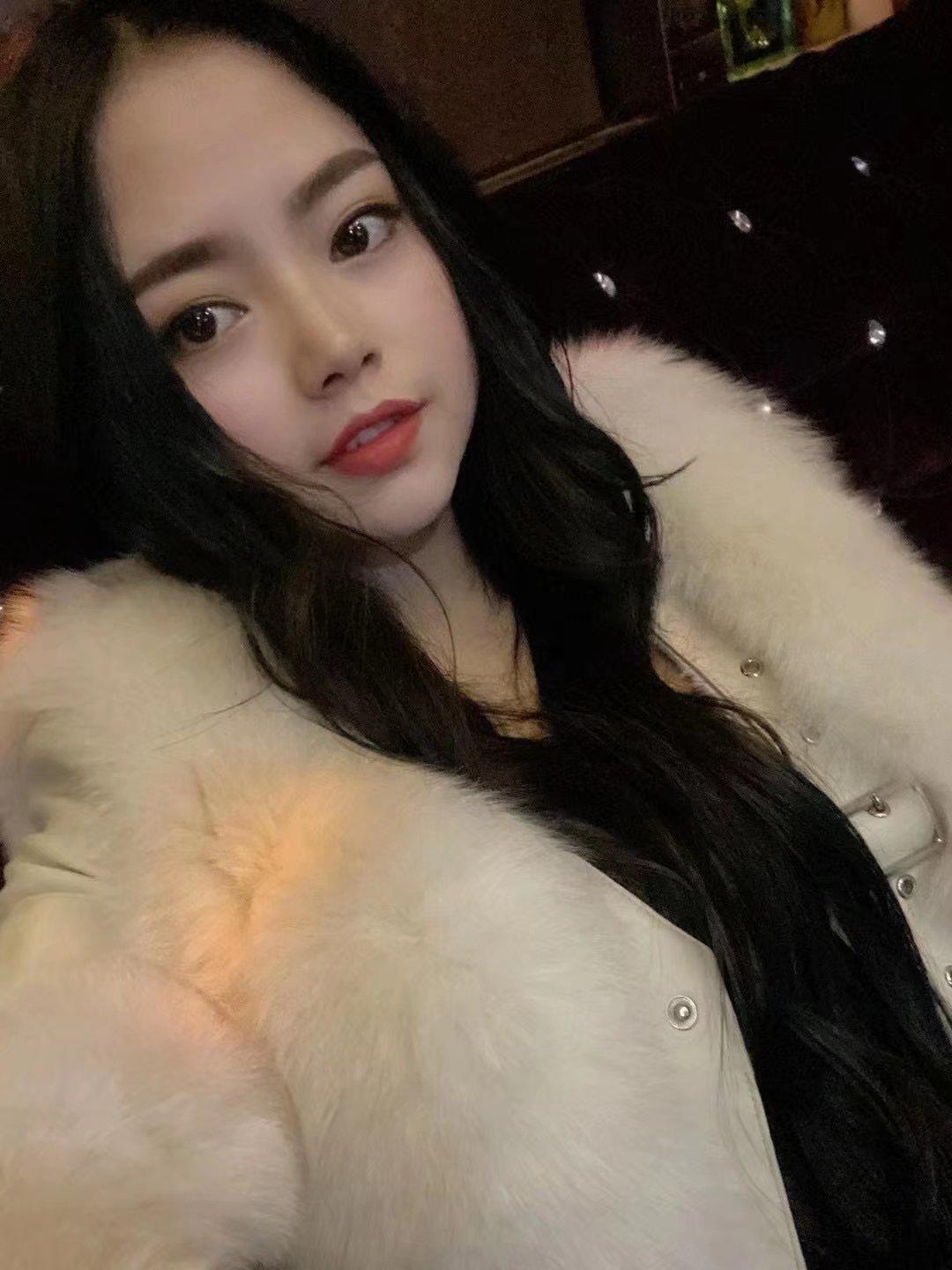 00后的大熊妹子洋洋 第2张