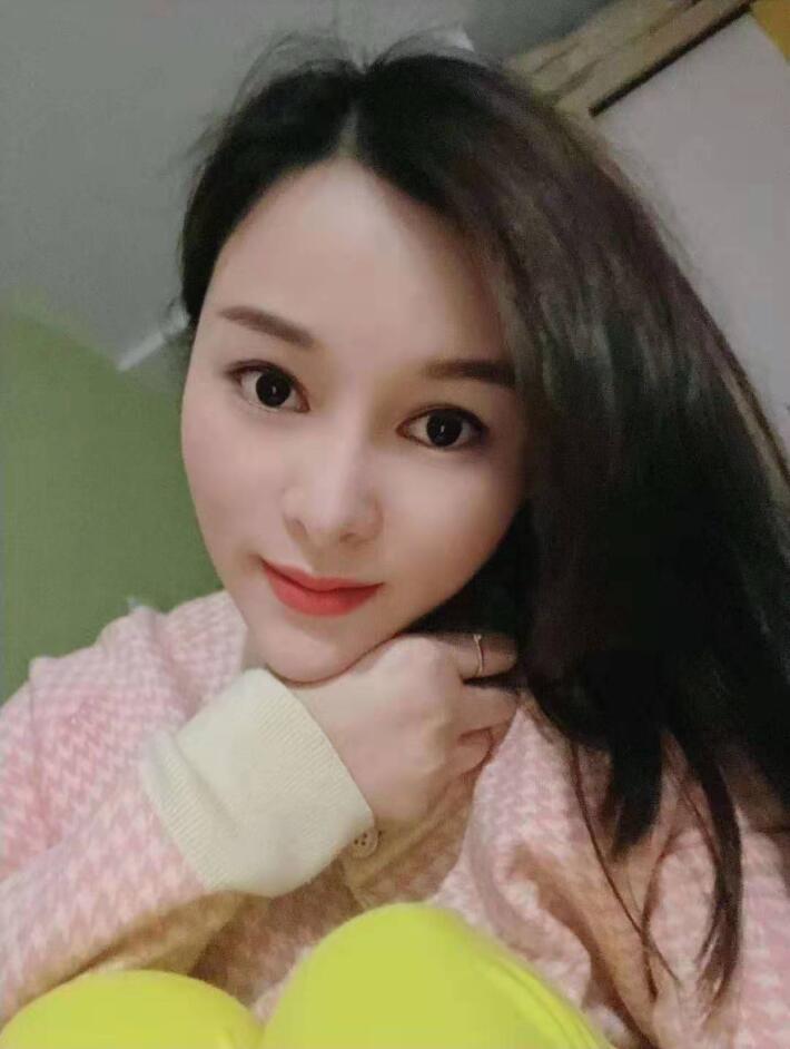 居家好服务，人也很美的妍希 第1张